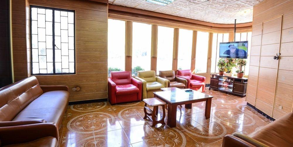 Regis Hotel Beirut Exterior foto